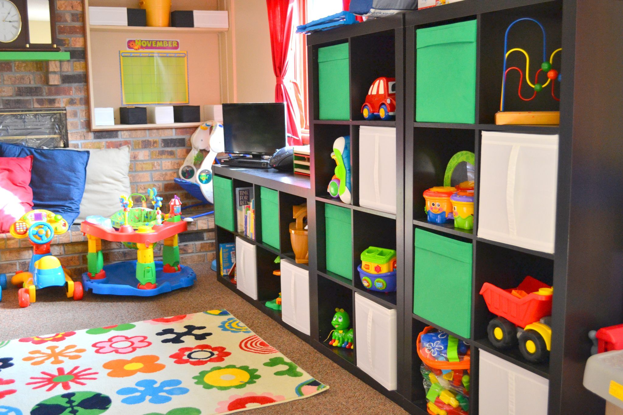 Laura's Little Einsteins- Eagan Daycare